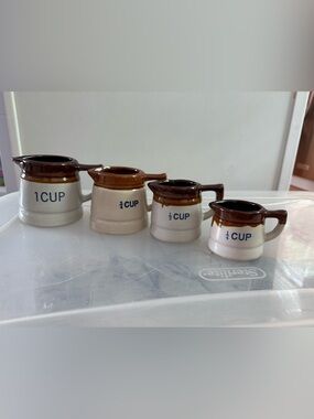 Vintage Measuring Cups Stoneware Ceramic Brown Glaze Set of 4 Farmhouse Kitchen